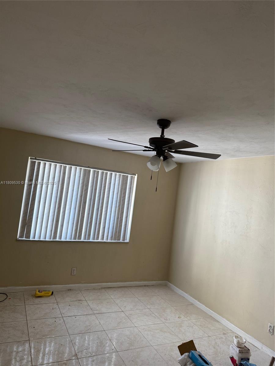 VILLAS OF GOLF VIEW HARBO - Residential Lease