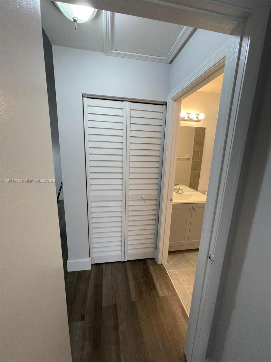 PARK PLACE TOWNHOMES - Residential Lease