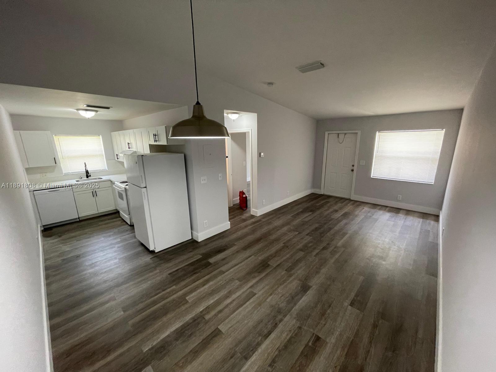 PARK PLACE TOWNHOMES - Residential Lease