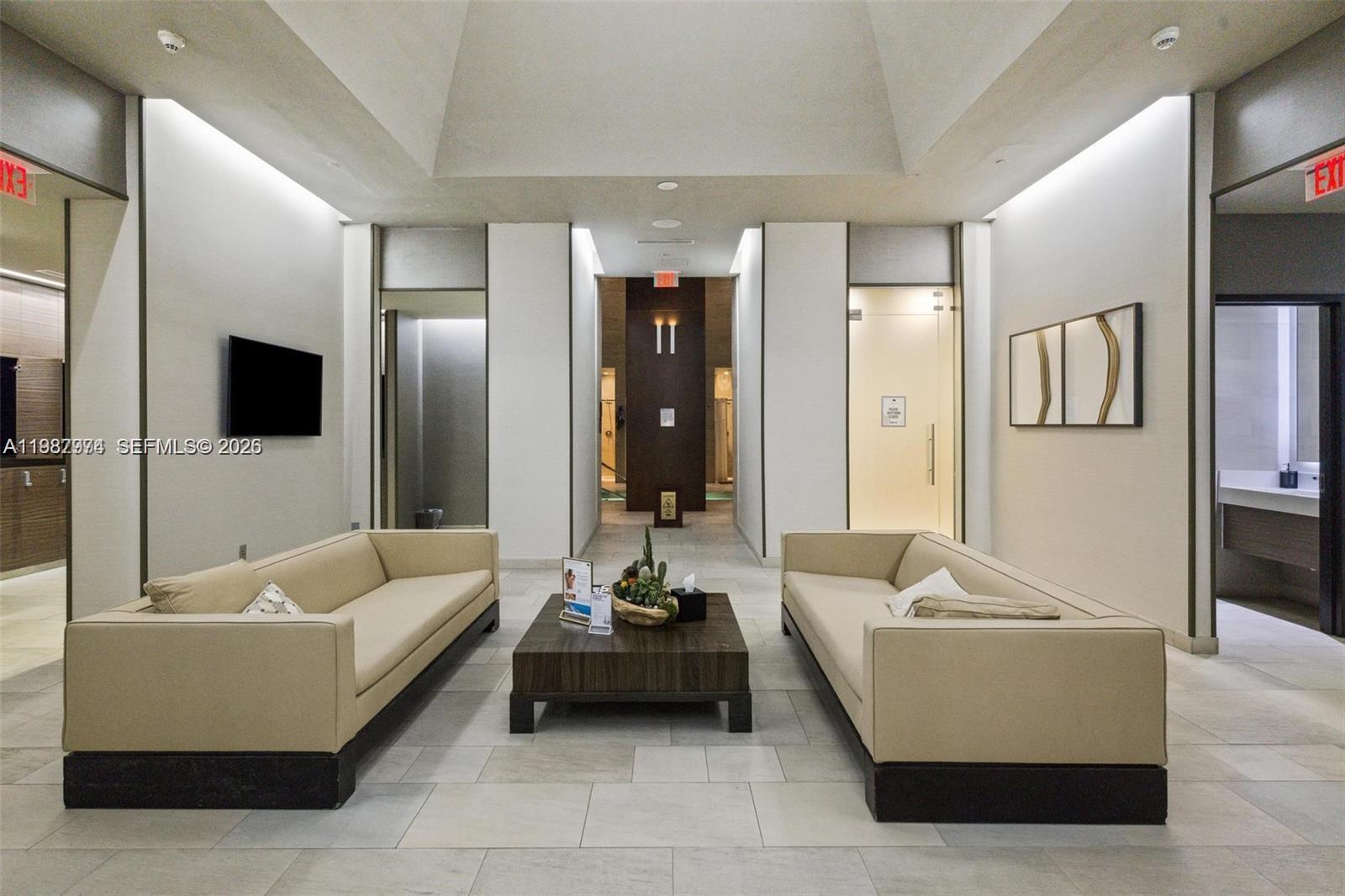 BEACH CLUB TWO CONDO - Residential Lease