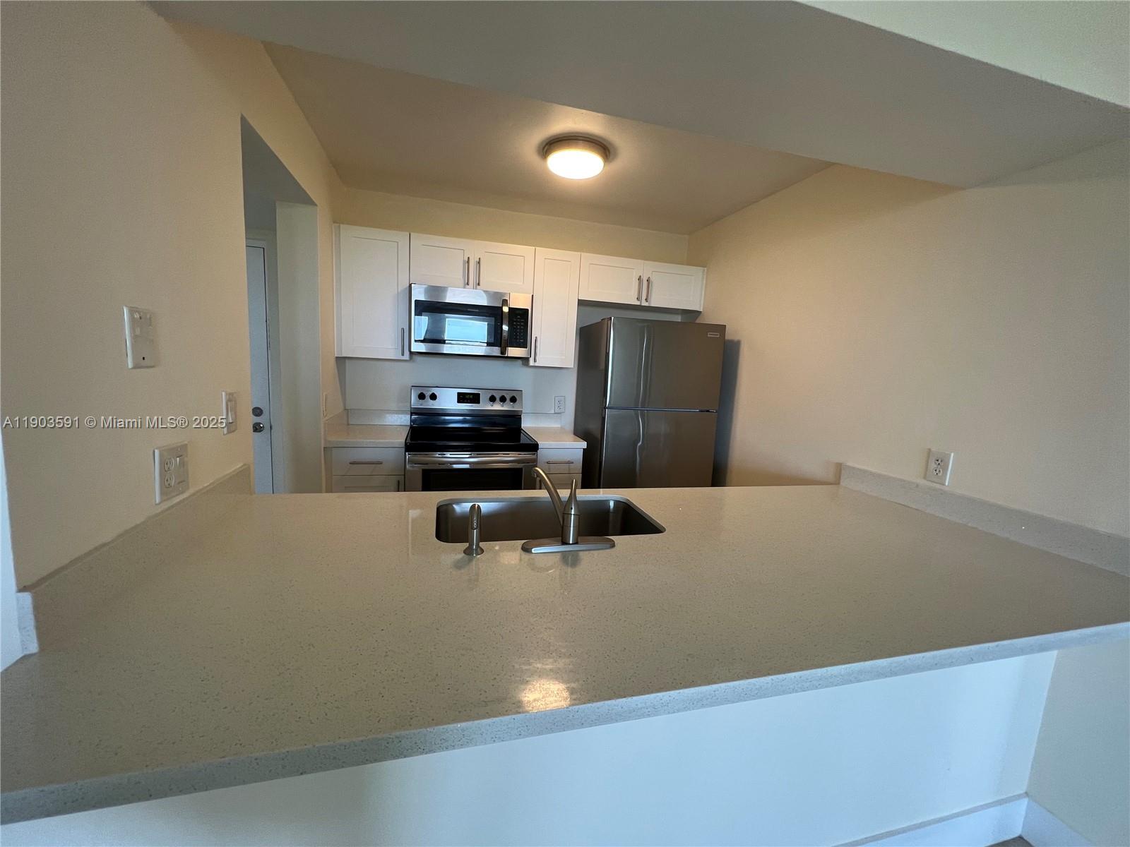 LAS VISTAS AT DORAL CONDO - Residential Lease