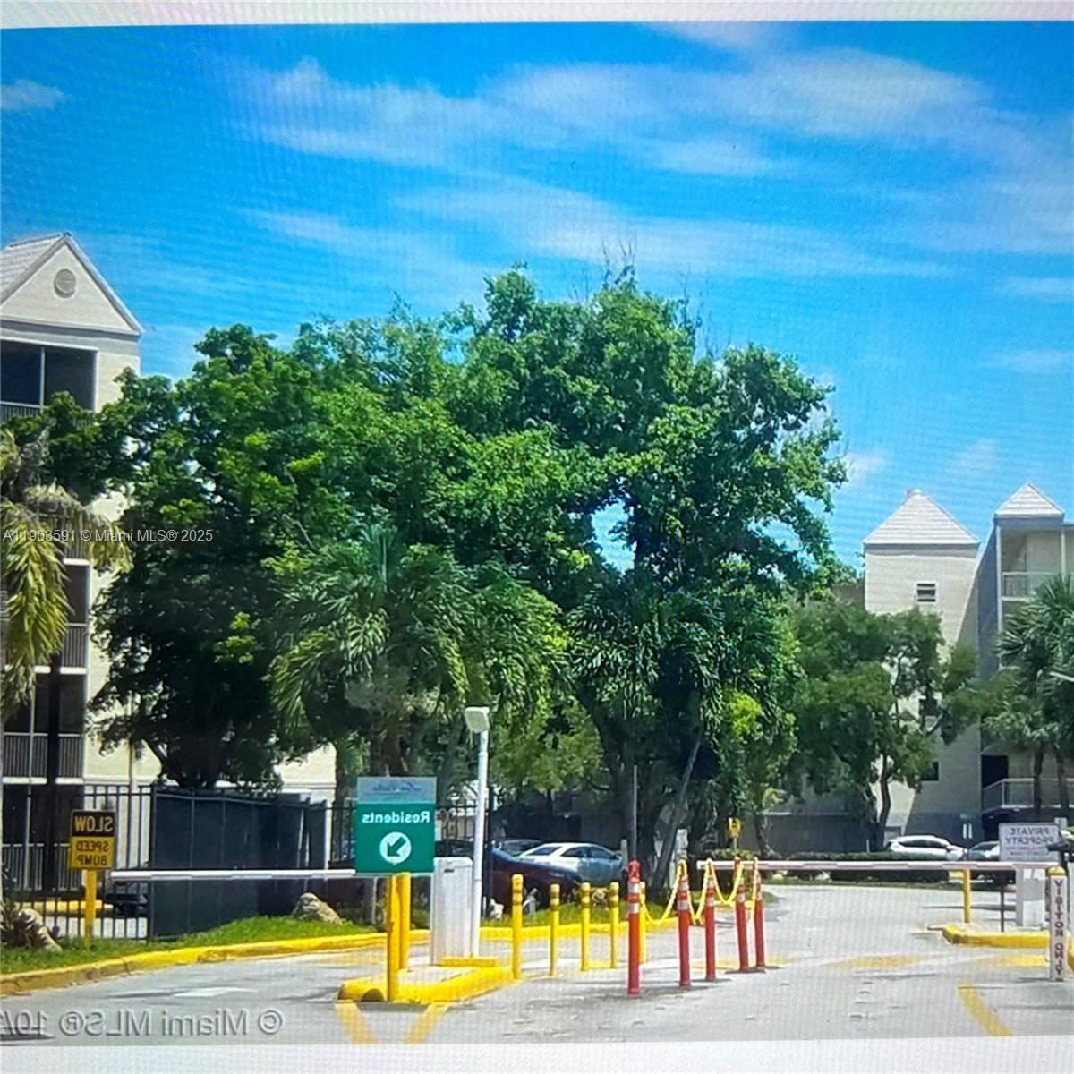 LAS VISTAS AT DORAL CONDO - Residential Lease