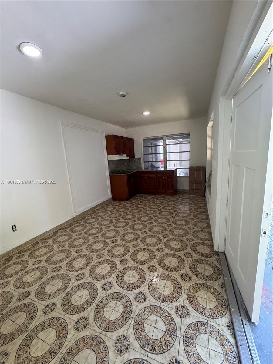 100 NW 64th Ct 2