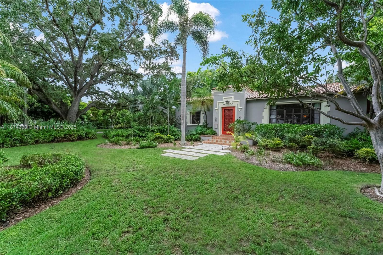 BAYSHORE PLAZA - Residential