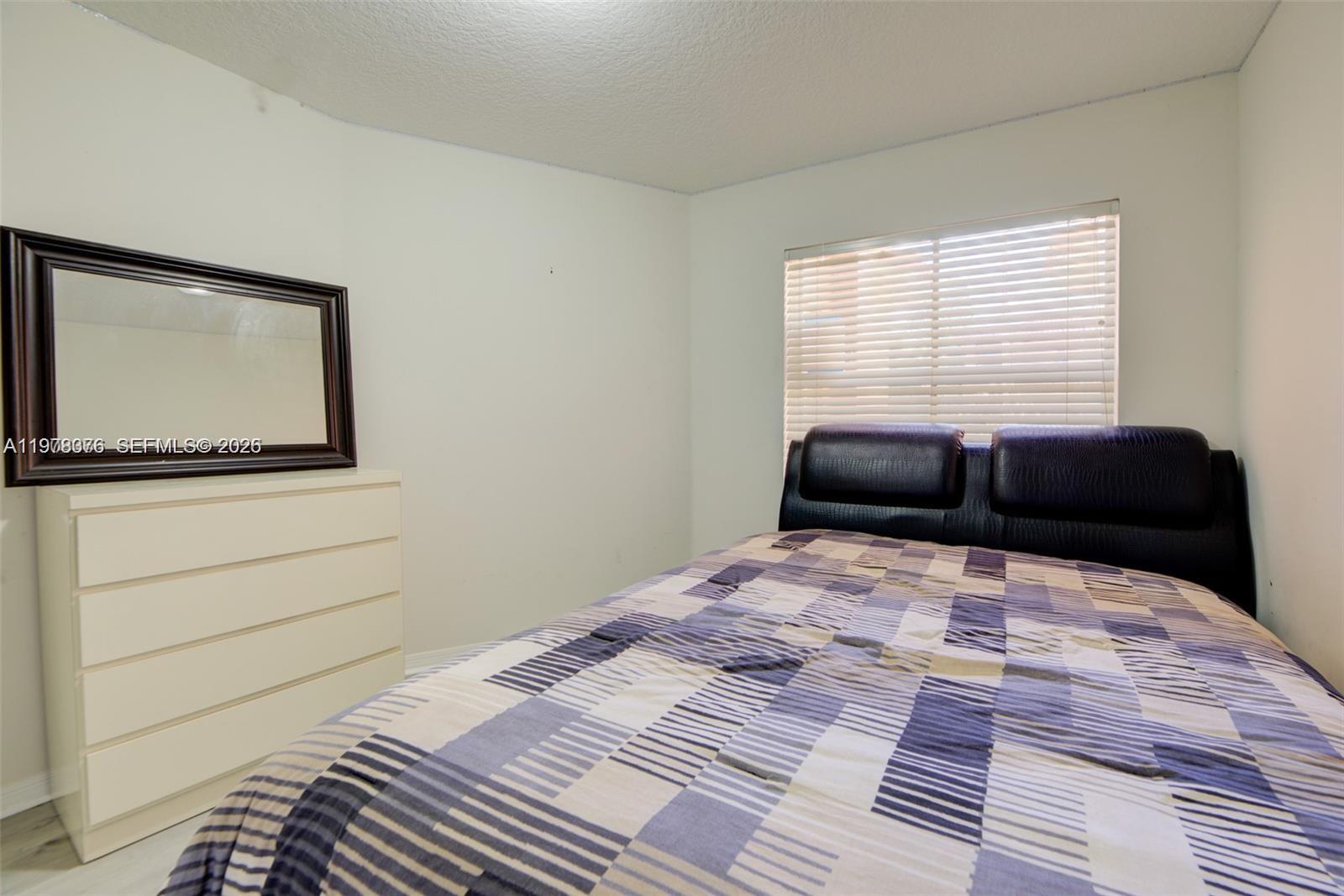 VILLAS AT HARBOR ISLES CO - Residential