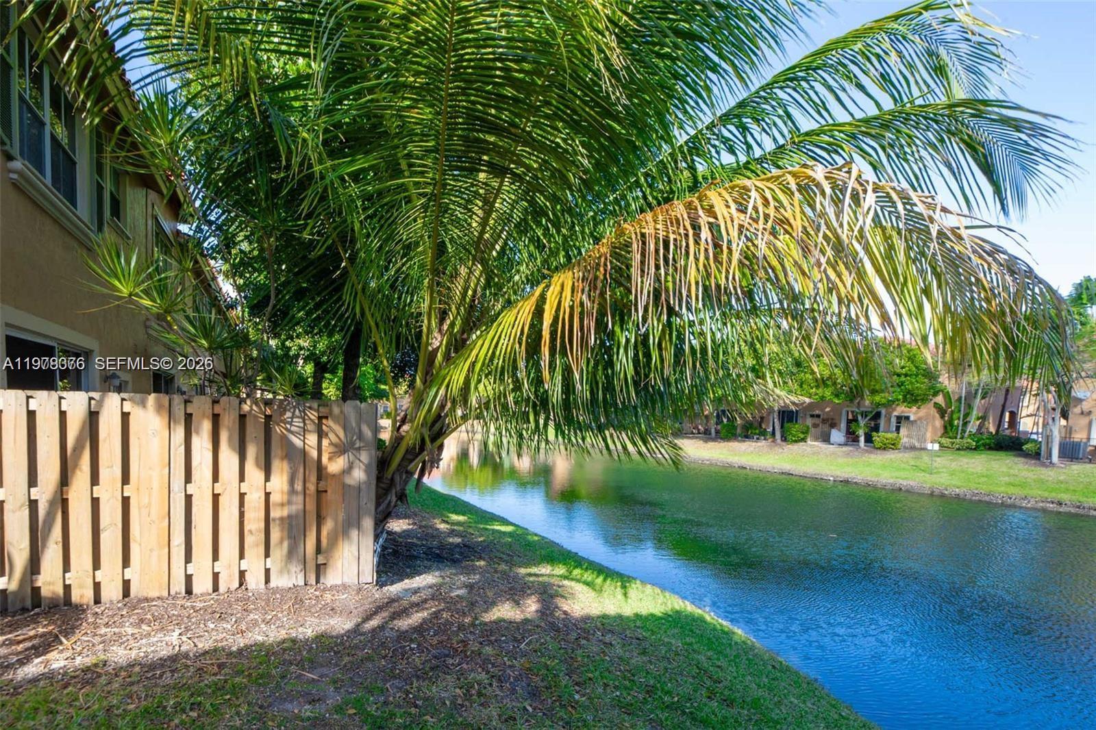 VILLAS AT HARBOR ISLES CO - Residential