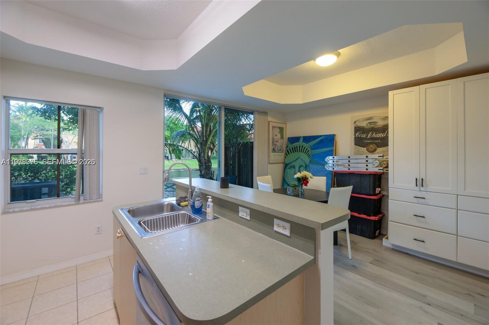 VILLAS AT HARBOR ISLES CO - Residential