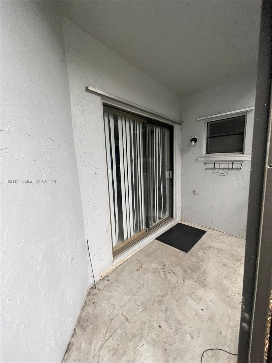 UNIVERSITY VILLAGE EAST I - Residential Lease