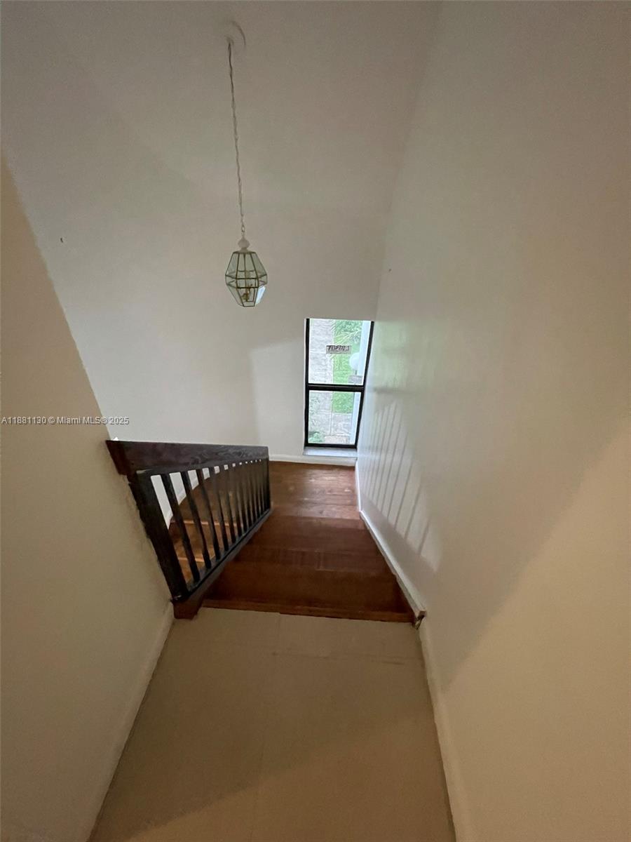 UNIVERSITY VILLAGE EAST I - Residential Lease