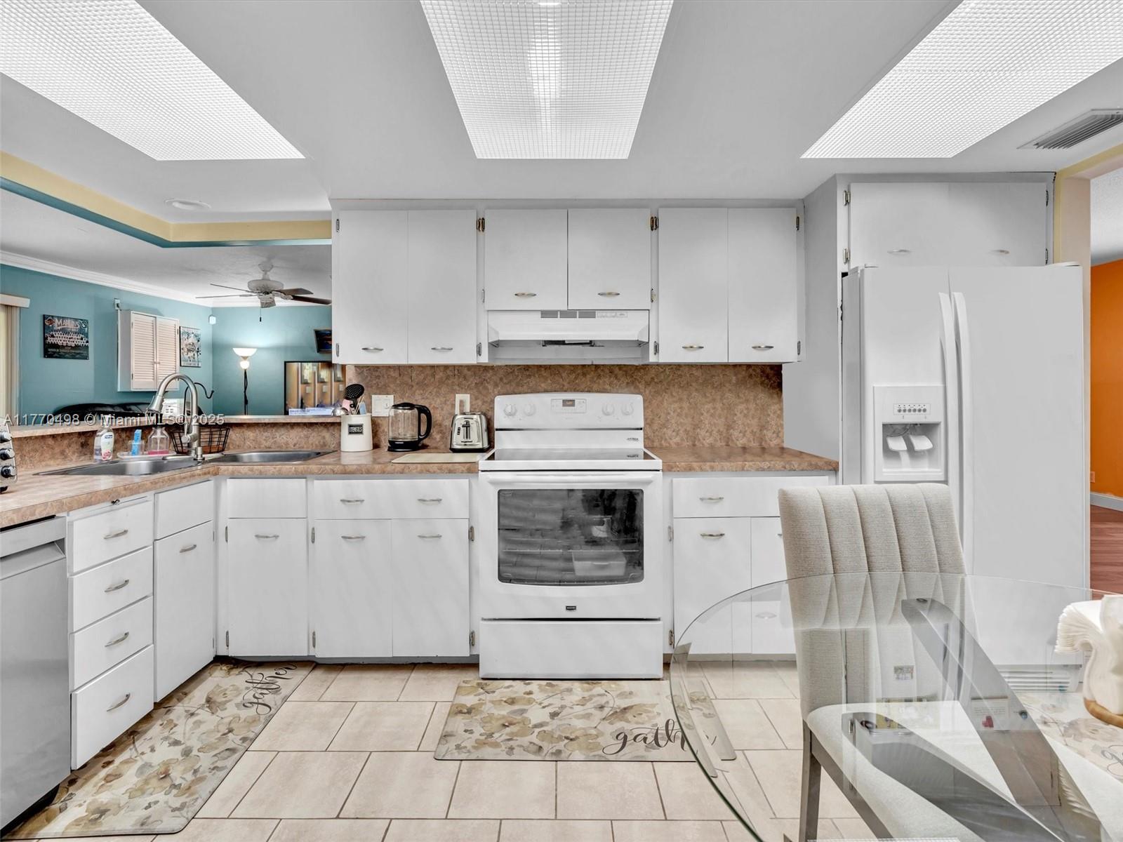 WOODLANDS SEC ONE-PHASE ON - Residential