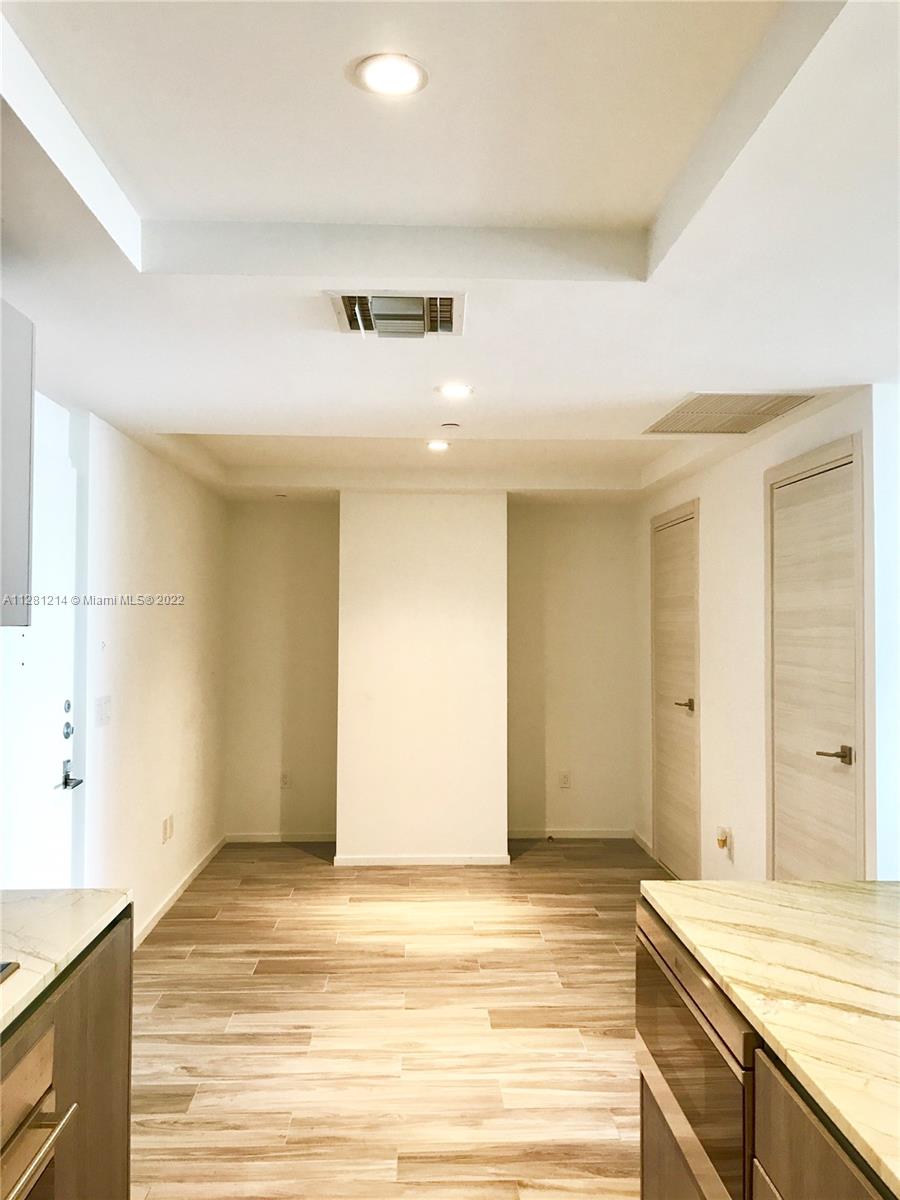 801 SMA RESIDENCES CONDO - Residential Lease
