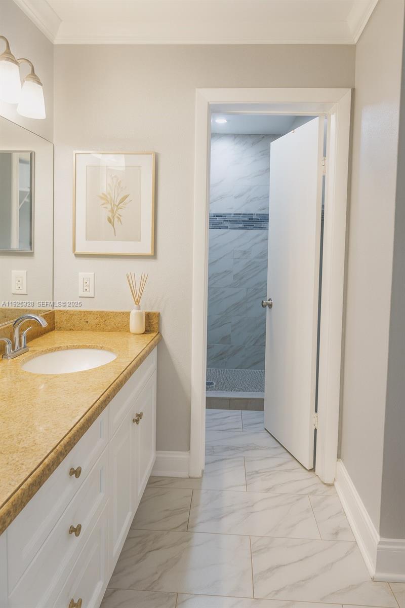 KARANDA VILLAGE V-B CONDO - Residential Lease