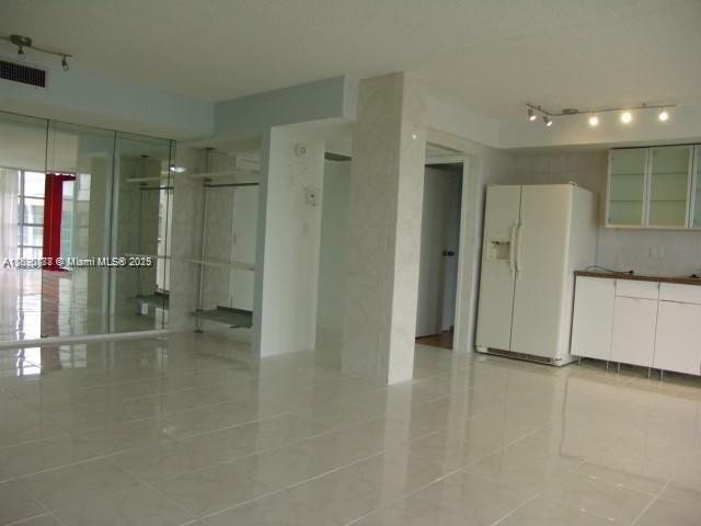DESOTO PARK CONDO - Residential
