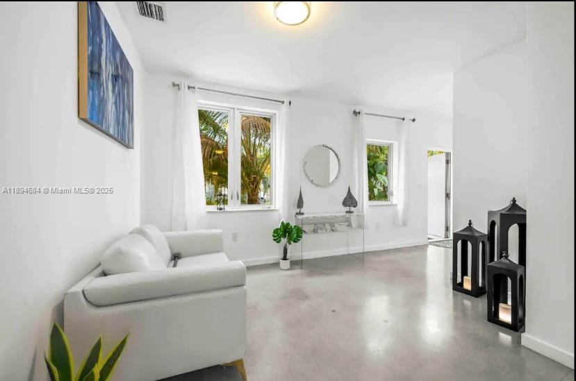 FROW HOMESTEAD - Residential Lease