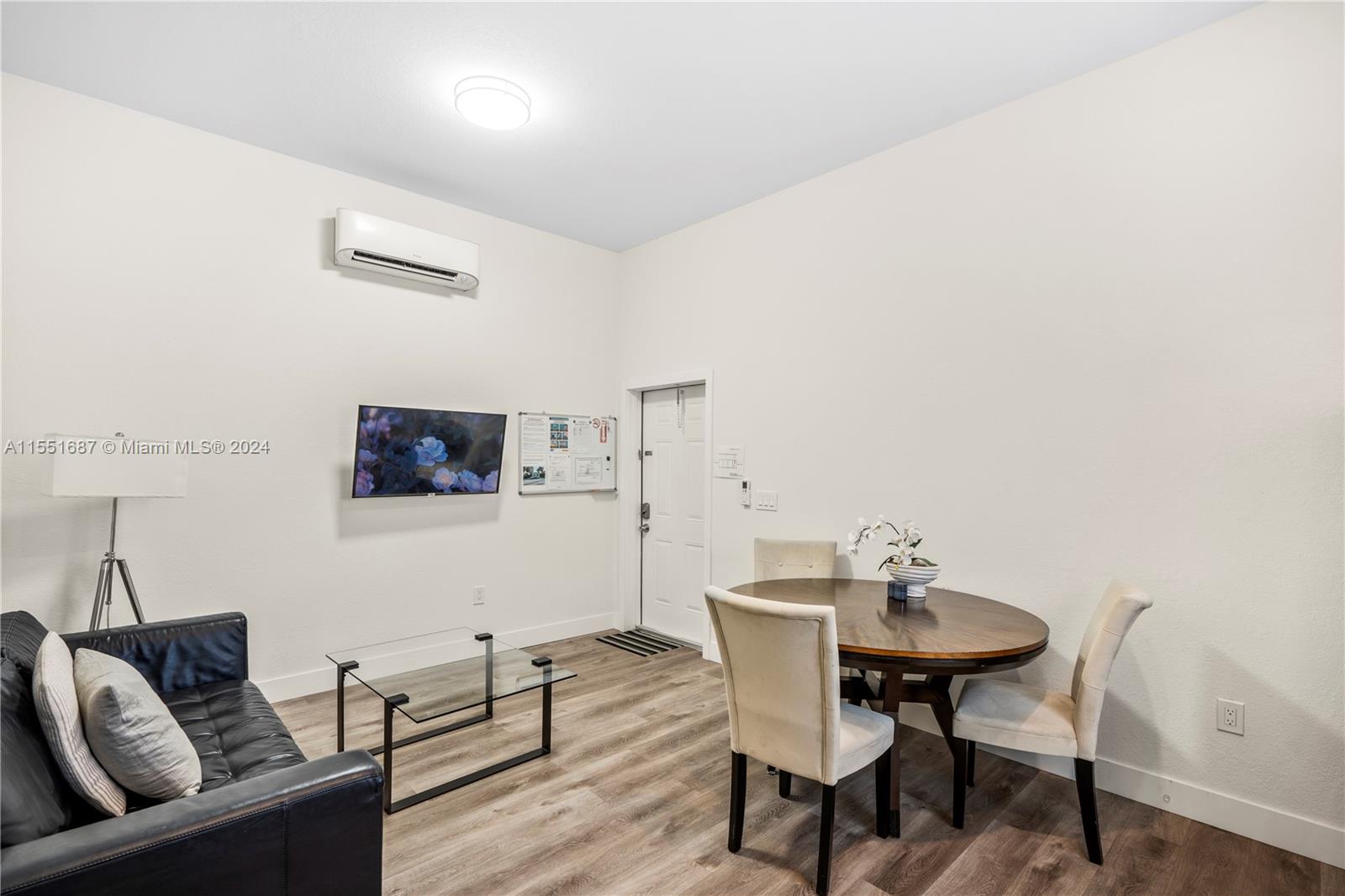 EVERGLADE LAND SALES CO - Residential Lease