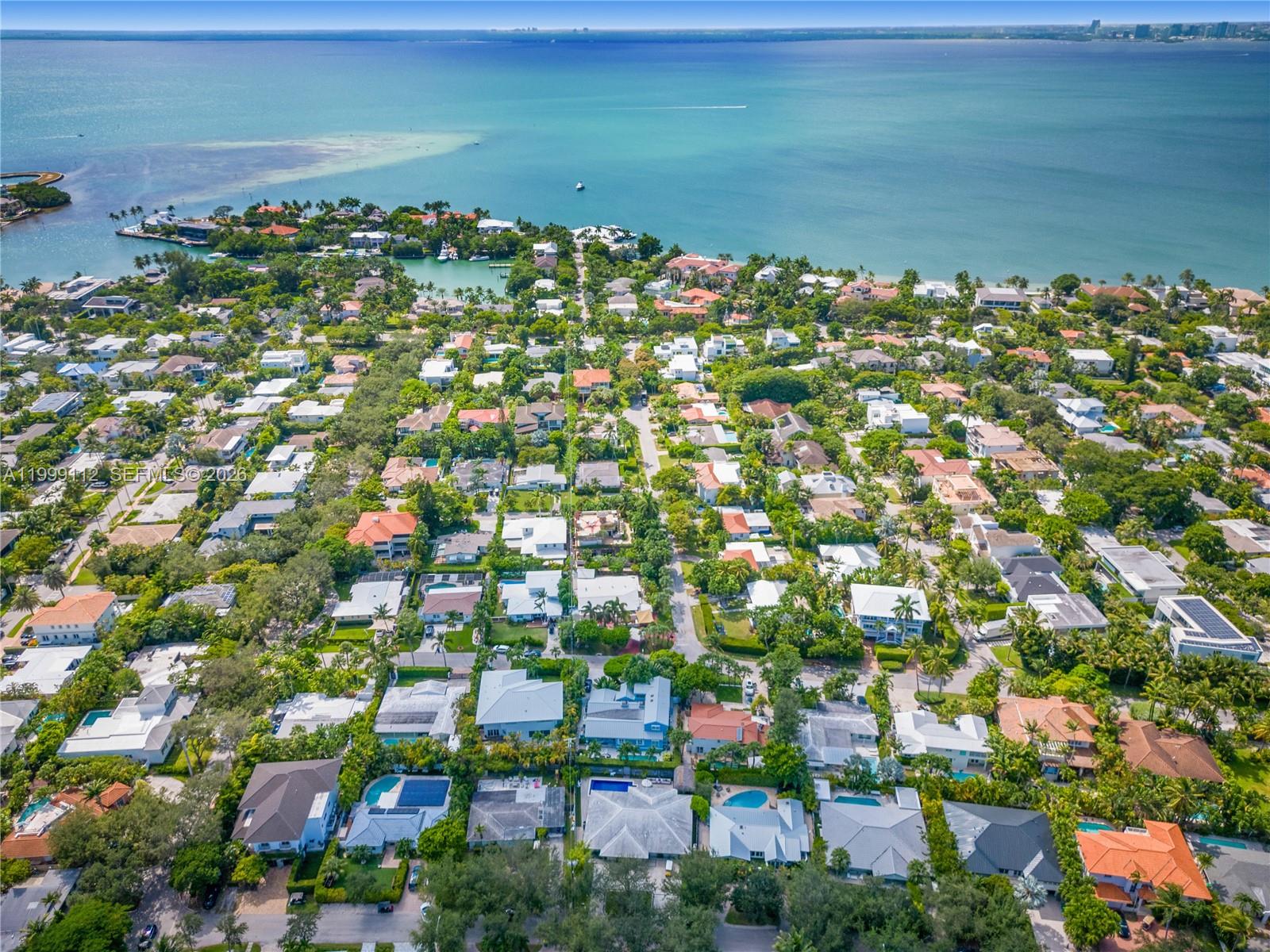 TROPICAL ISLE HOMES SUB 1 - Residential