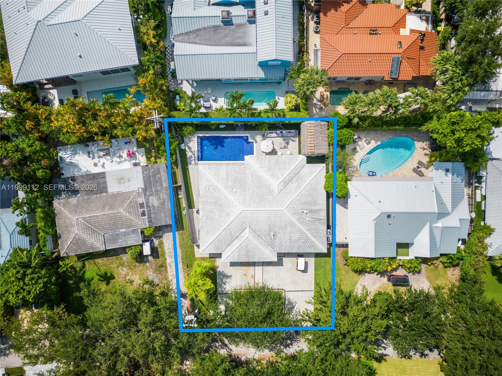 TROPICAL ISLE HOMES SUB 1 - Residential