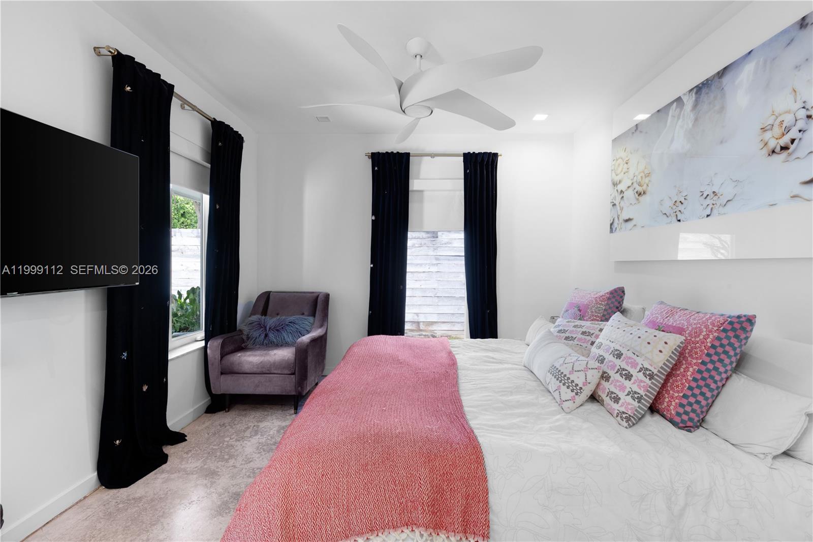 TROPICAL ISLE HOMES SUB 1 - Residential