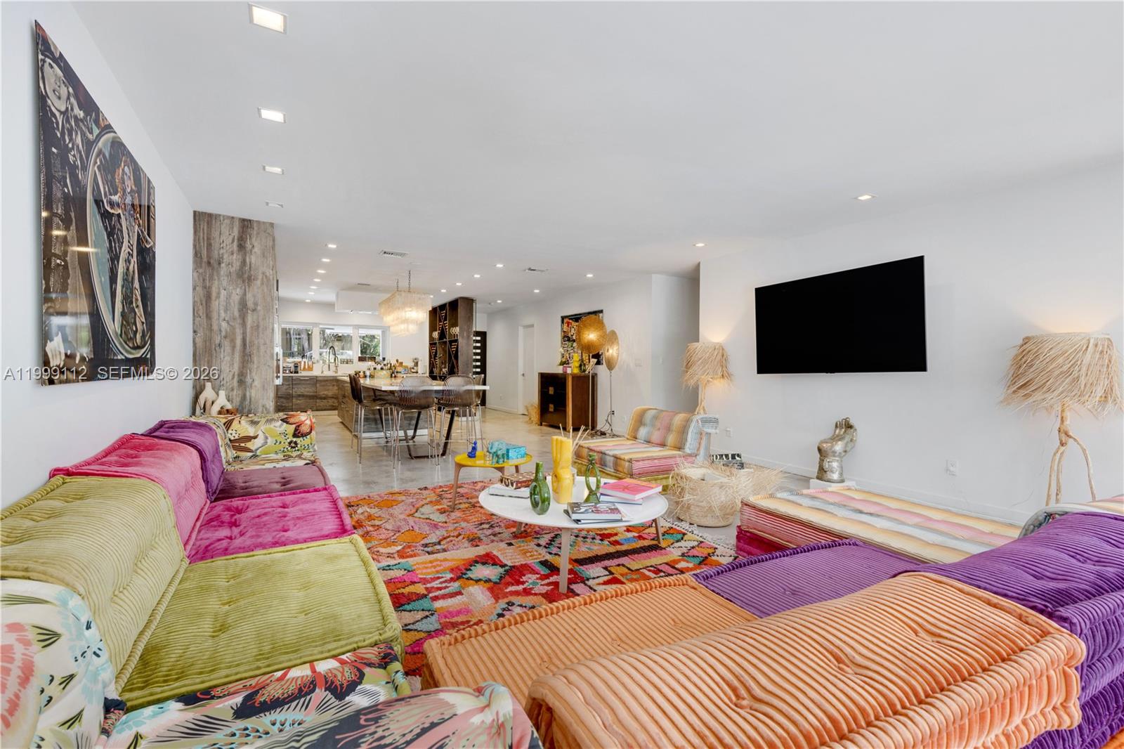 TROPICAL ISLE HOMES SUB 1 - Residential