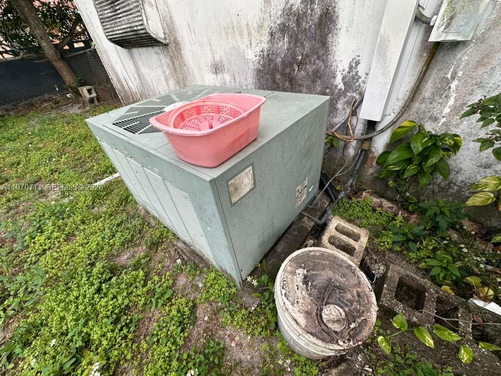 NORWOOD 1ST ADDN - Residential