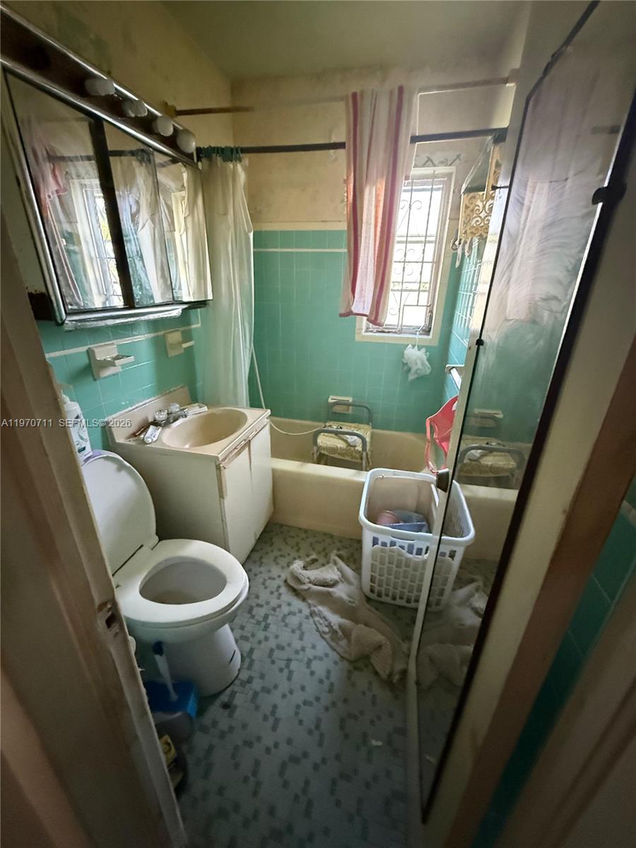 NORWOOD 1ST ADDN - Residential