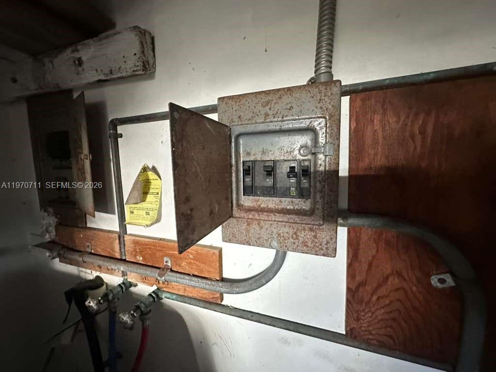 NORWOOD 1ST ADDN - Residential