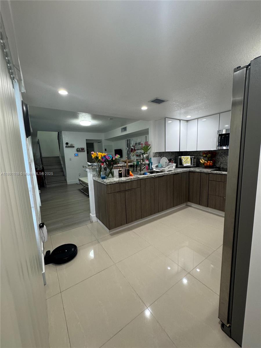 HYDRA VILLAS AT SAMARI - Residential