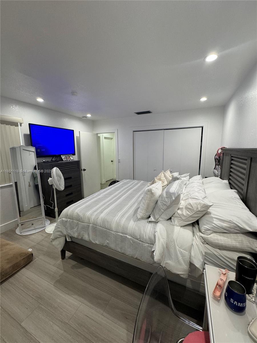 HYDRA VILLAS AT SAMARI - Residential