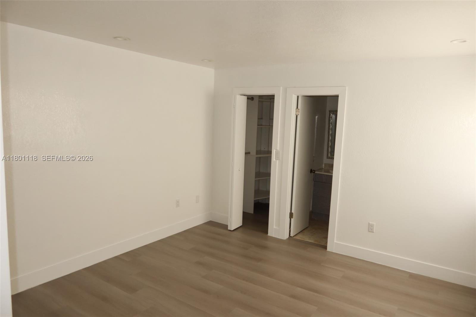 HYDRA VILLAS AT SAMARI - Residential