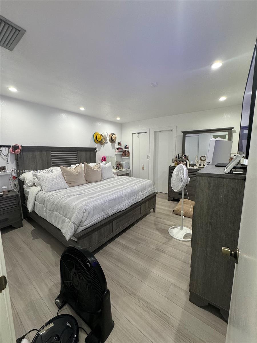 HYDRA VILLAS AT SAMARI - Residential