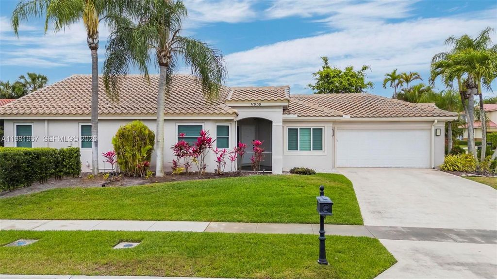 Photo of 11030 Harbour Springs Cir #11030, Boca Raton, FL 33428 (MLS # A11981967)