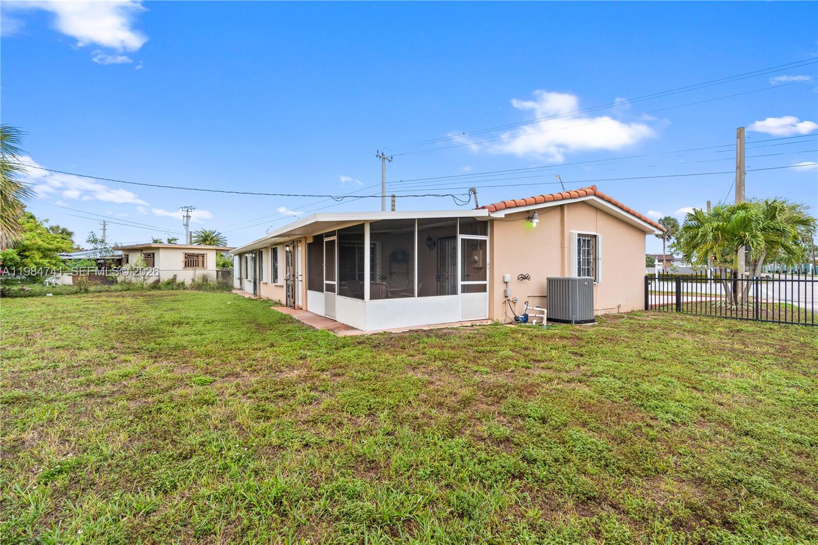 ALTAVISTA PARK SEC 1 - Residential