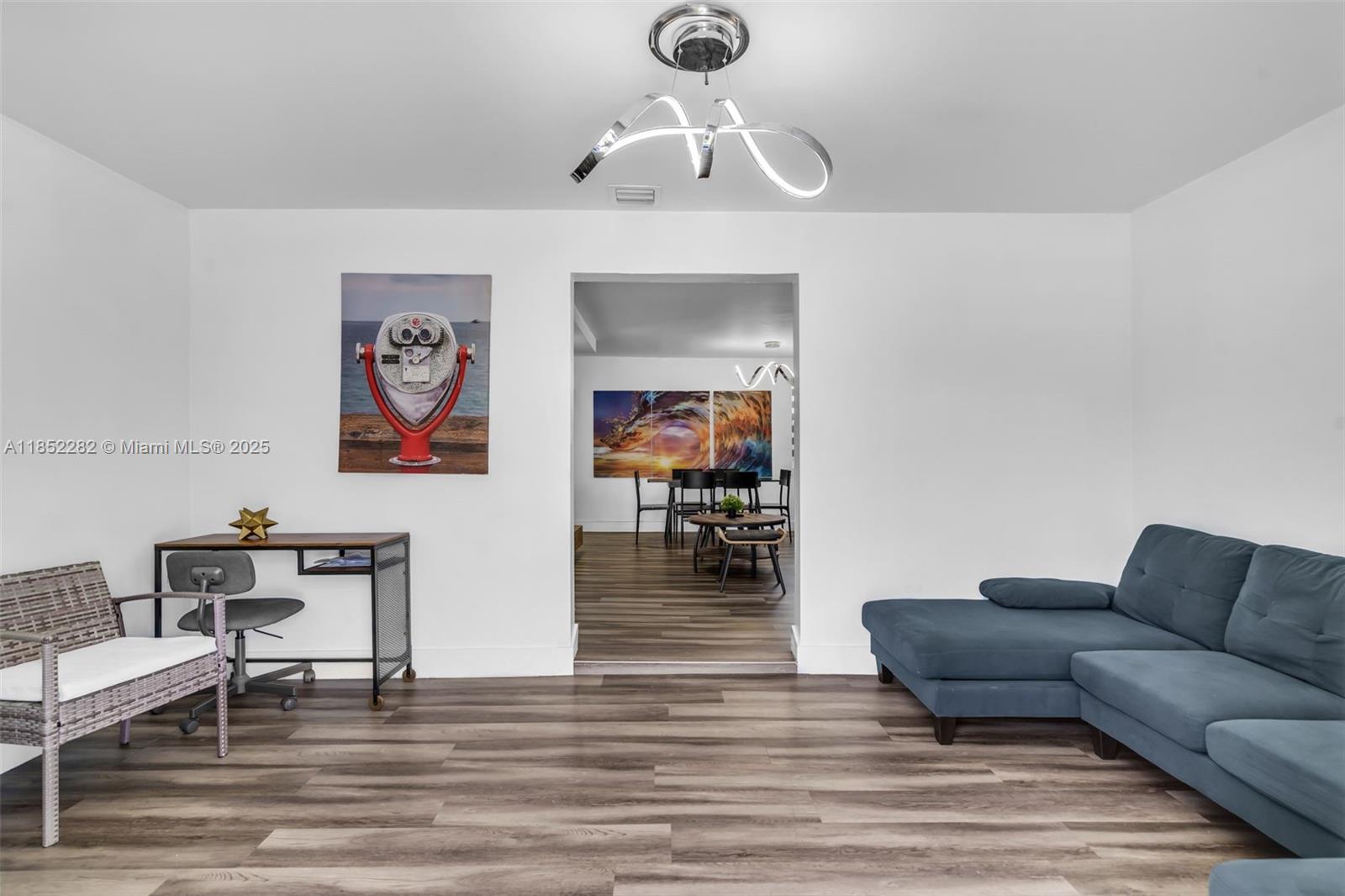 COLUMBIA PARK CORR PL - Residential