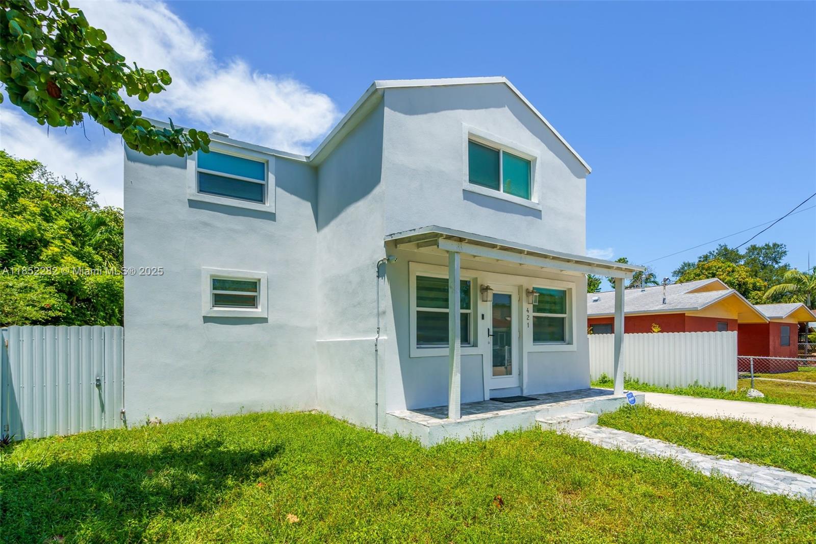 421 NW 44th St