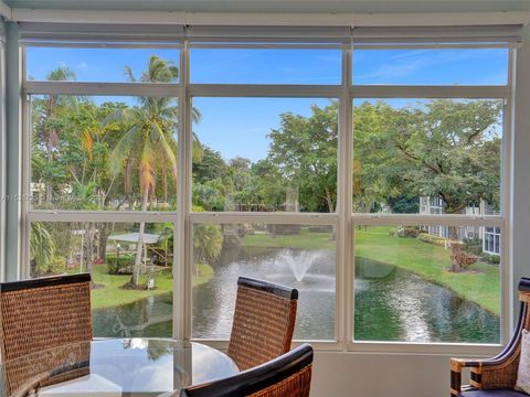 A home in Lauderdale Lakes