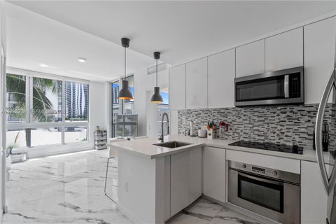 300 S Biscayne Blvd T-1411 Miami FL 33131