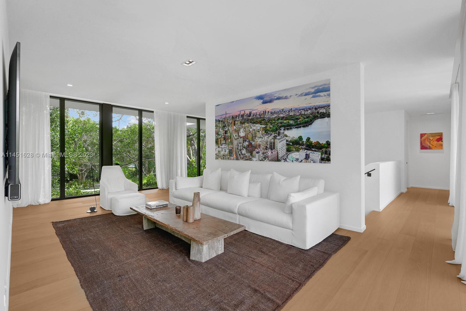 HAMMOCK PARK - Residential