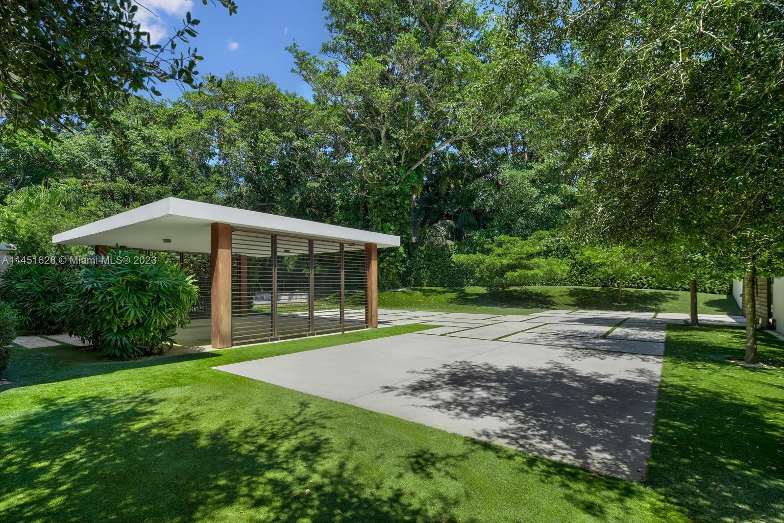 HAMMOCK PARK - Residential