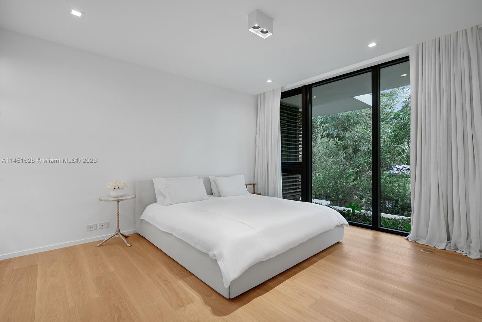 HAMMOCK PARK - Residential