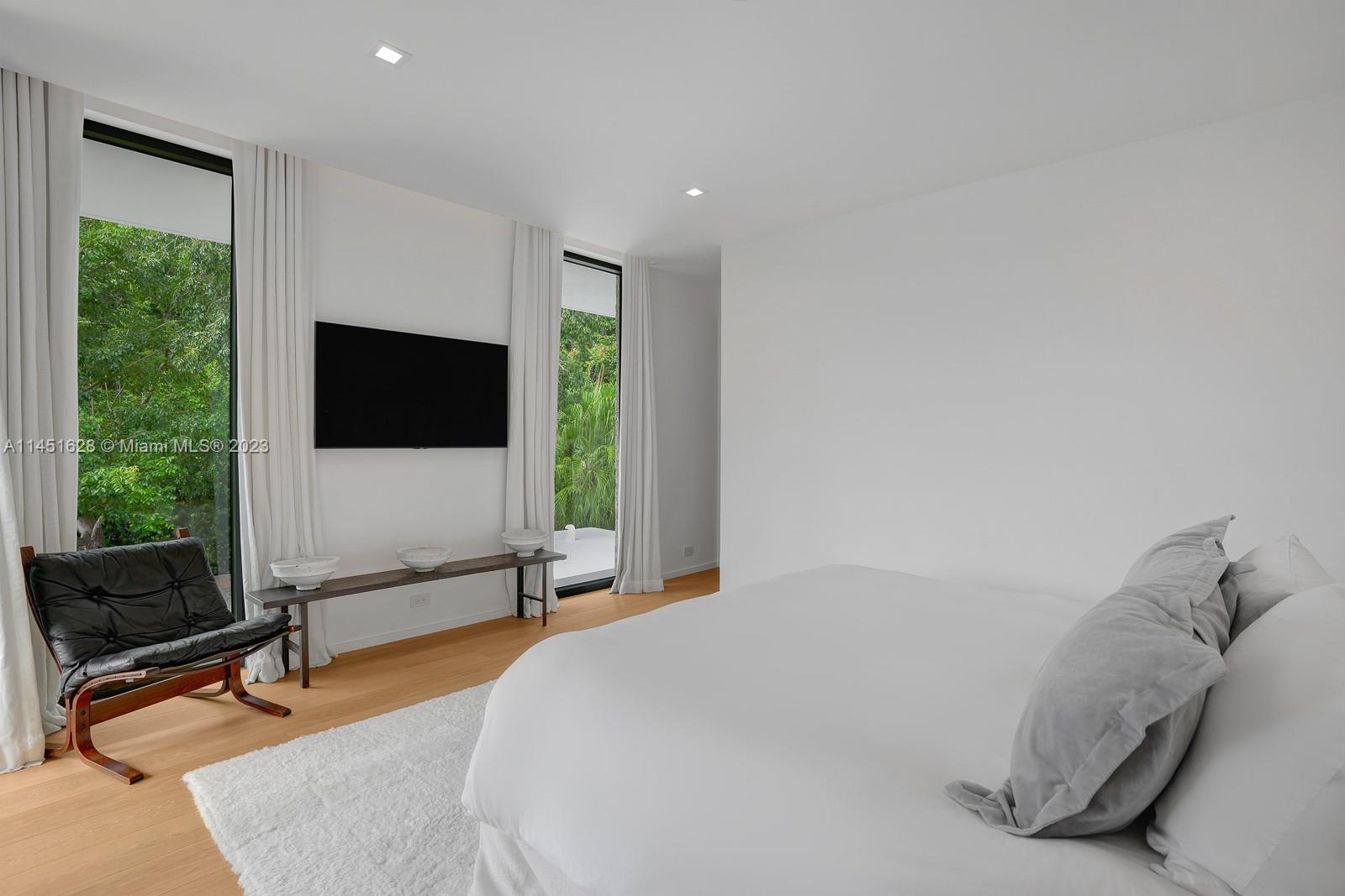 HAMMOCK PARK - Residential