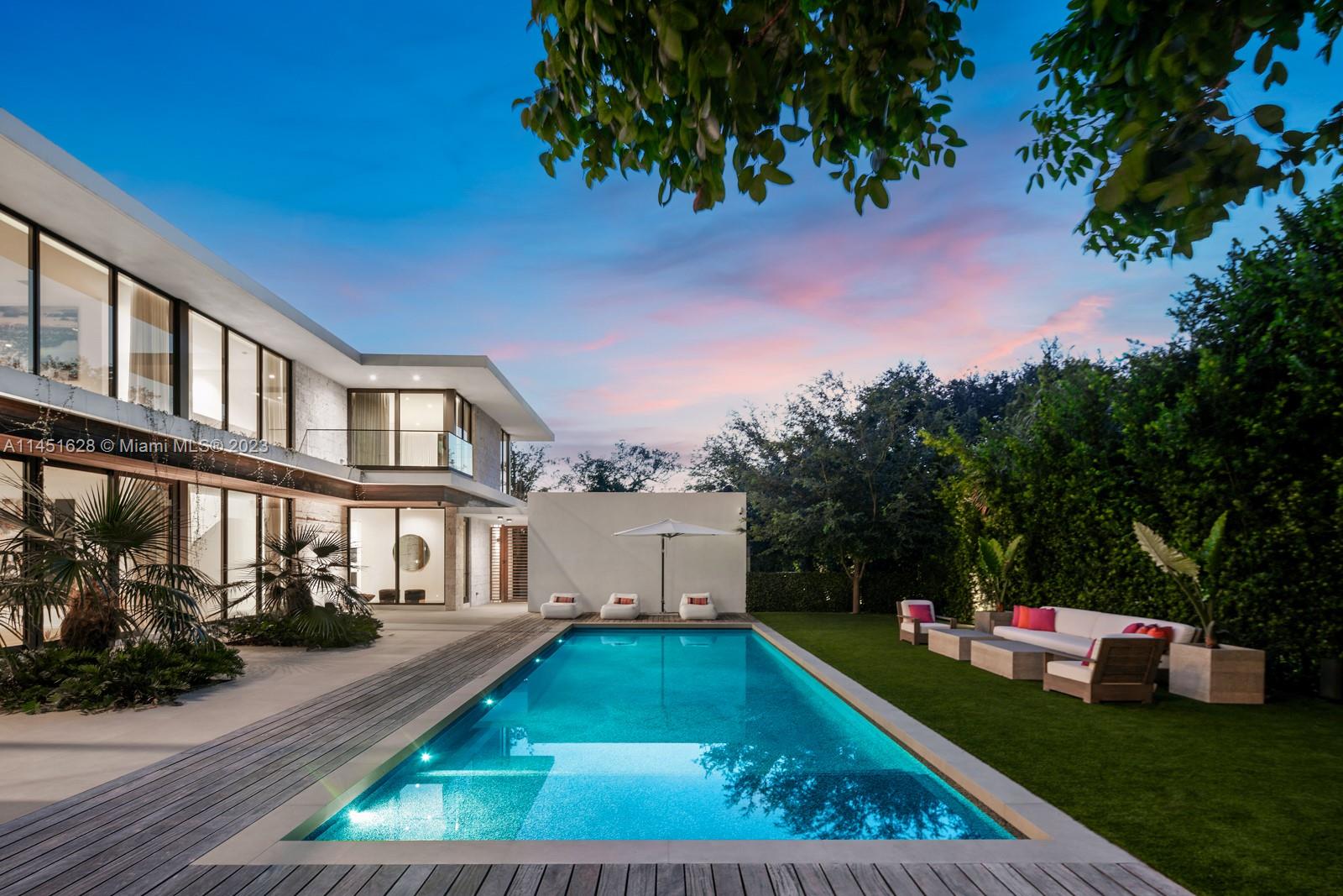 HAMMOCK PARK - Residential