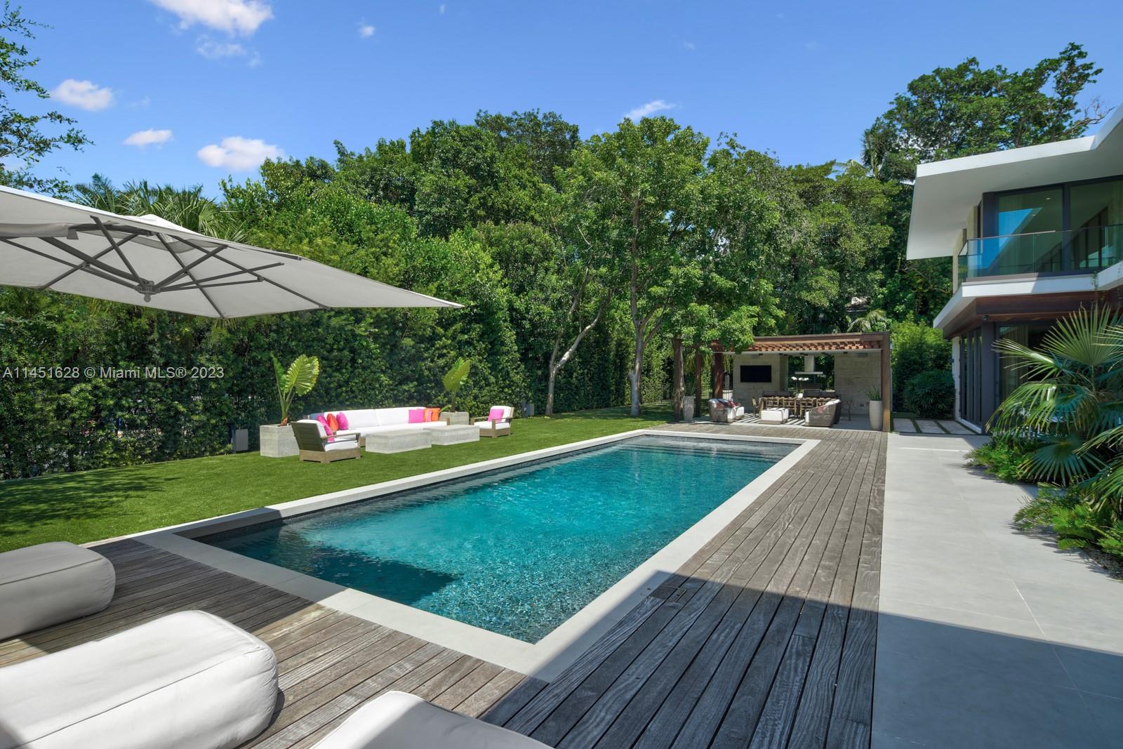 HAMMOCK PARK - Residential