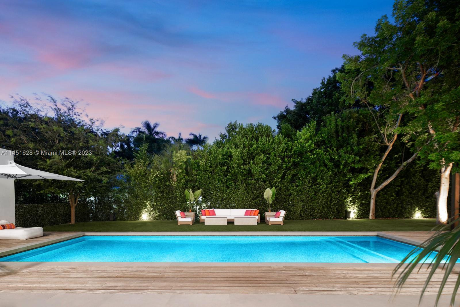 HAMMOCK PARK - Residential