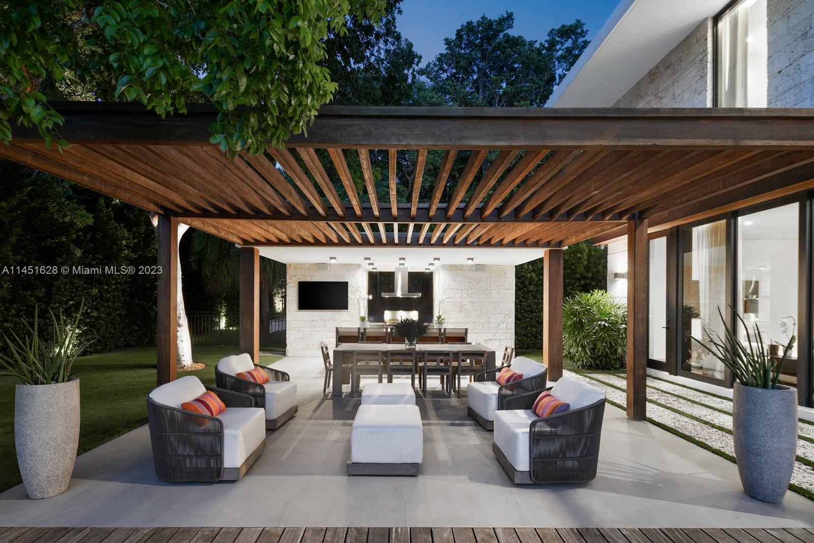 HAMMOCK PARK - Residential