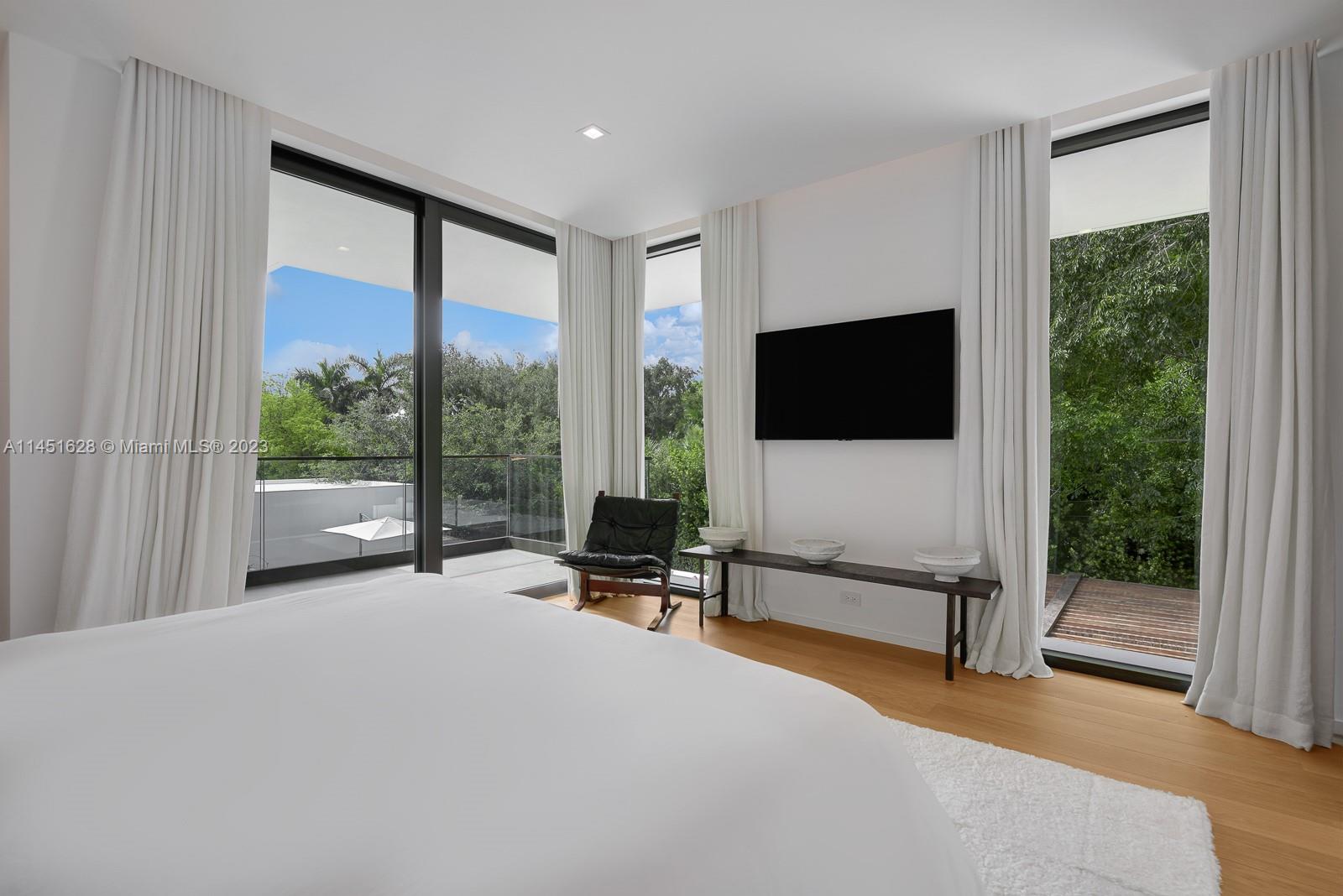 HAMMOCK PARK - Residential