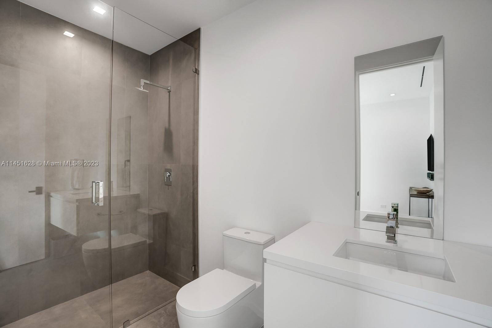 HAMMOCK PARK - Residential