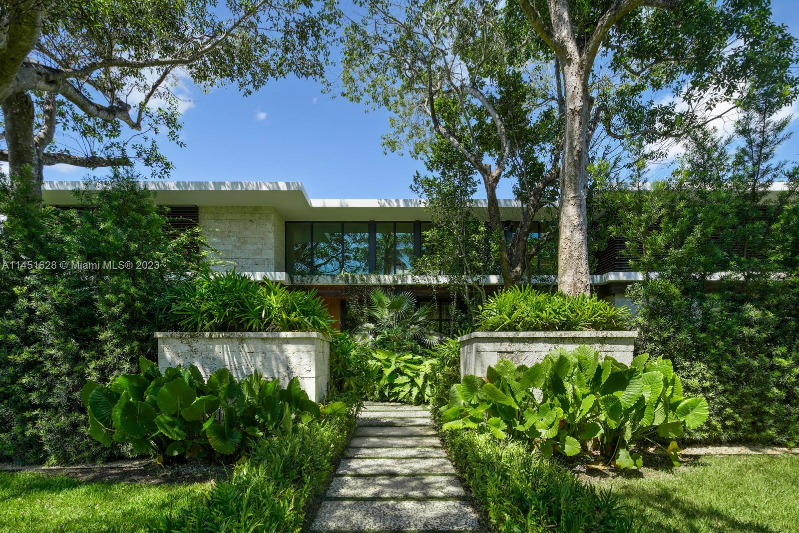Photo 1 of 9261 School, House Rd Rd, Coral Gables, Florida, $14,495,000, Web #: 11451628