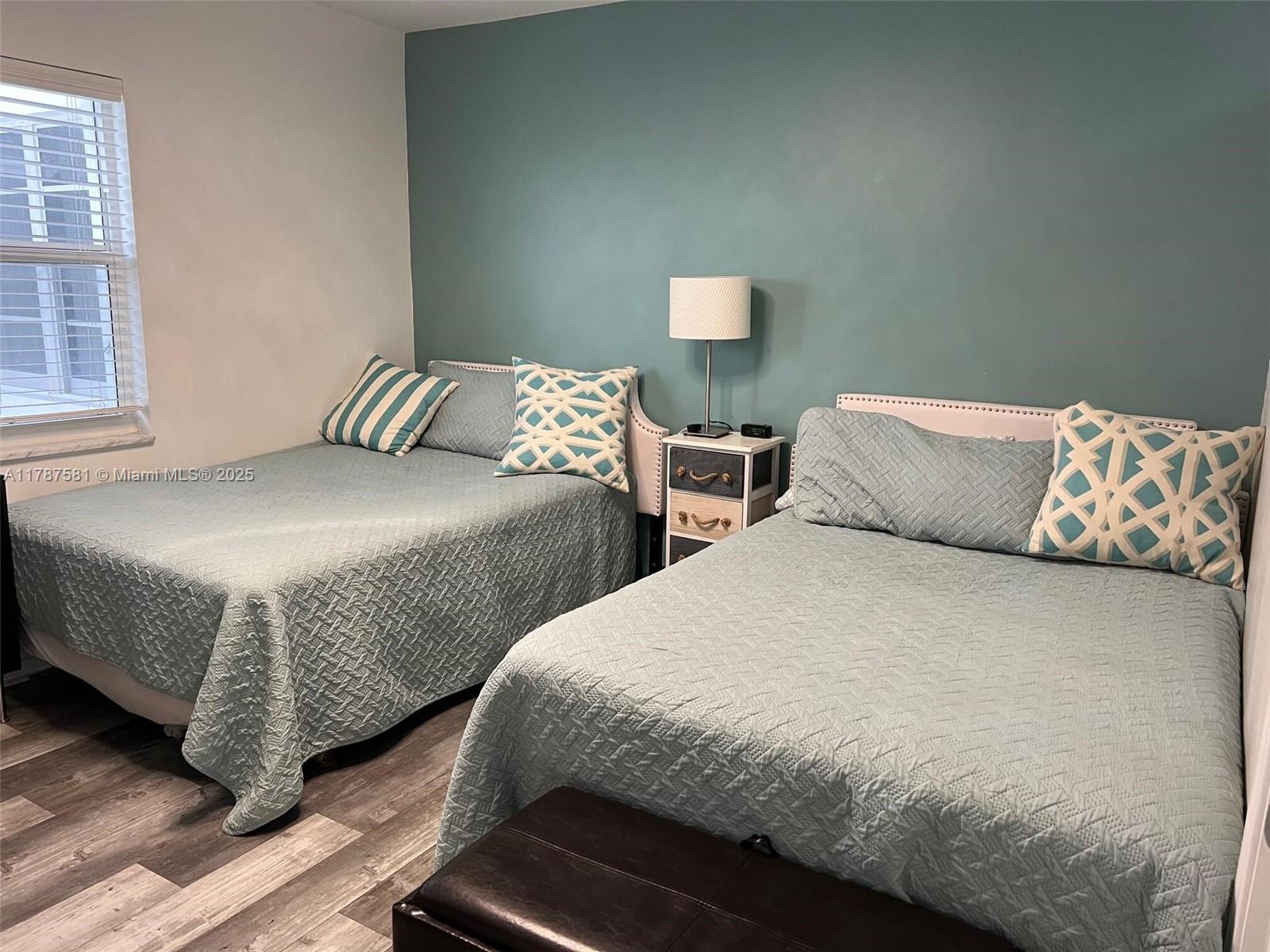 LEISURE TOWERS CONDO - Residential Lease