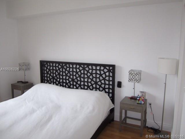 Venture At Aventura West - Residential Lease