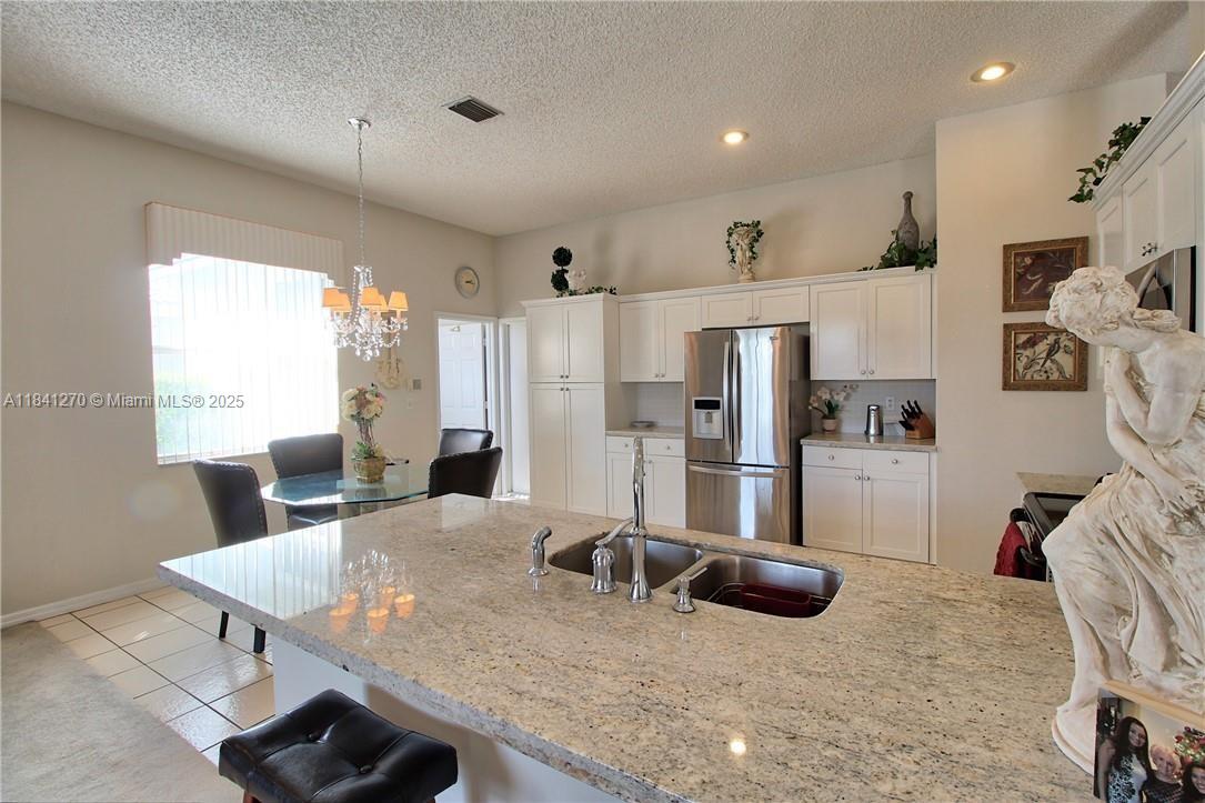 PARKWOOD IX - Residential Lease